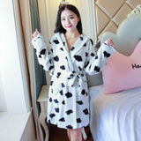 Cartoon Lovely 2018 Thicken Nightgowns Winter Bathrobe Women Pajamas Bath Flannel Warm Robe Sleepwear Womens Robes Coral Velvet