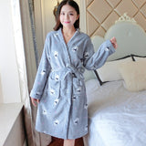 Cartoon Lovely 2018 Thicken Nightgowns Winter Bathrobe Women Pajamas Bath Flannel Warm Robe Sleepwear Womens Robes Coral Velvet
