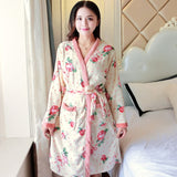 Cartoon Lovely 2018 Thicken Nightgowns Winter Bathrobe Women Pajamas Bath Flannel Warm Robe Sleepwear Womens Robes Coral Velvet
